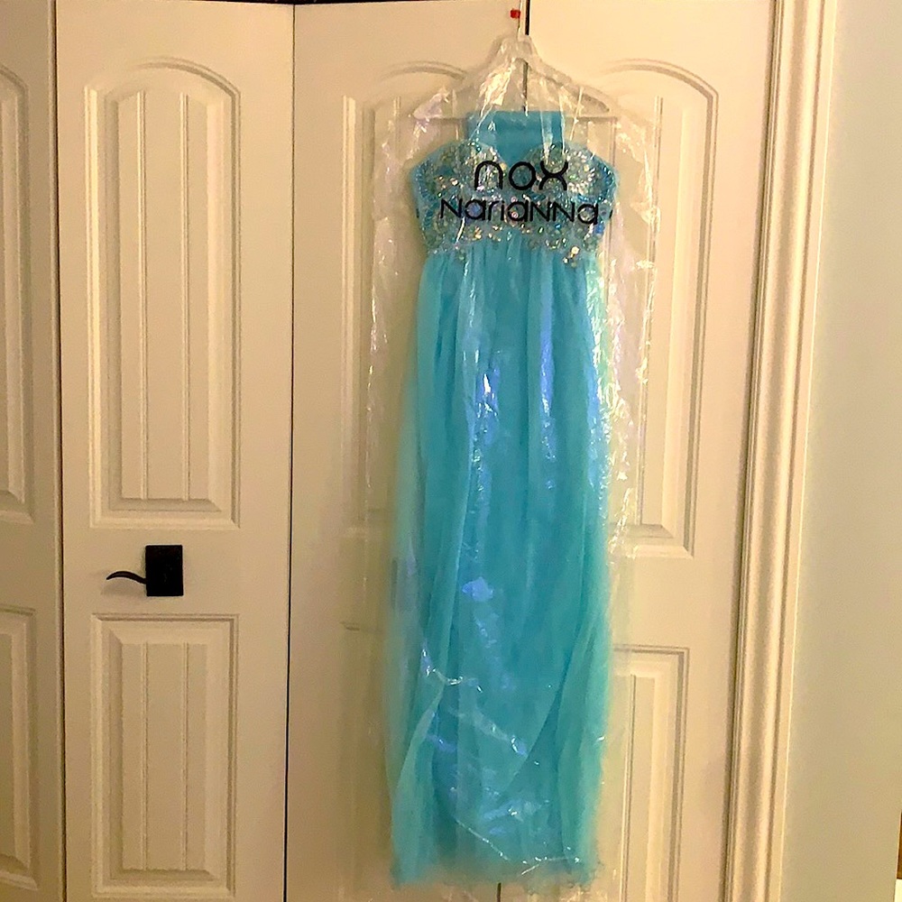 Beautiful blue long dress💙